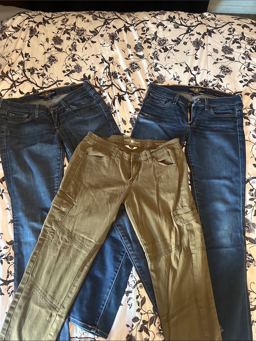 3-Pair Lucky Brand 🍀  Jeans & Cargo Pants Bundle - Olive & Dark Blue
